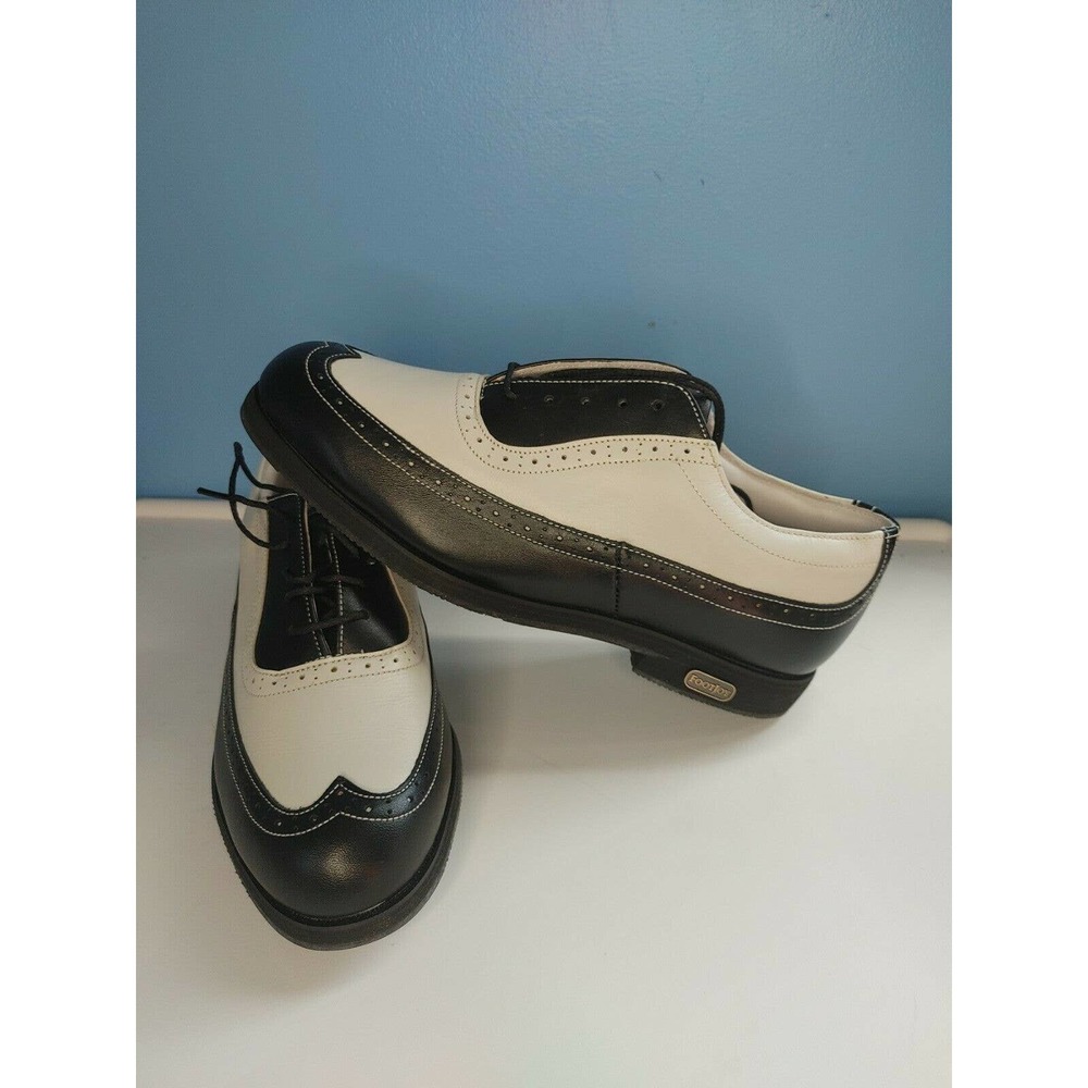 Footjoy Europa Collection 98882 White Black Wingtip Cleat Golf Shoes -Women's 7M